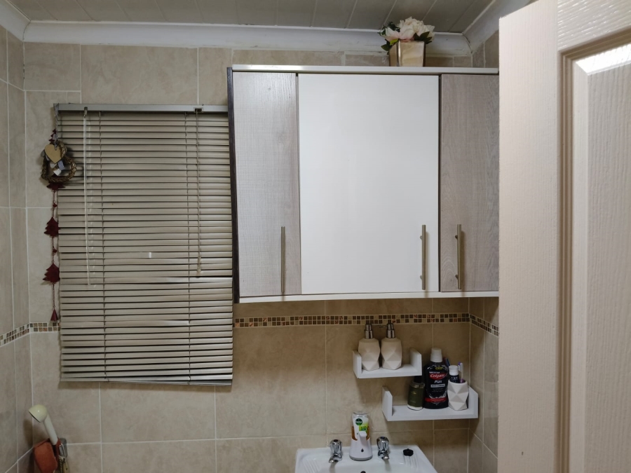 3 Bedroom Property for Sale in Boitekong North West